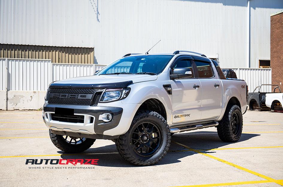 FORD-RANGER-TECH-MATTE-BLACK